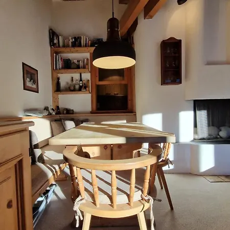 Chesa Bellaval, Haus La Vuolp 2-zimmer-dachwohung Silvaplana