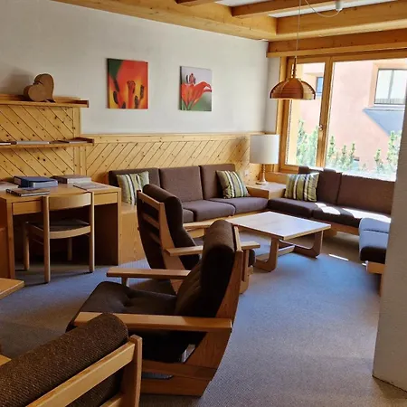 Apartment Chesa Bellaval, Haus La Vuolp 2-zimmer-dachwohung Silvaplana