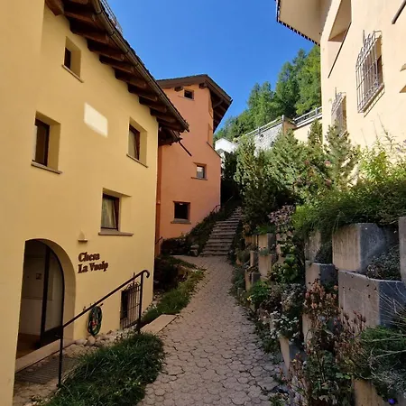 Chesa Bellaval, Haus La Vuolp 2-zimmer-dachwohung * Silvaplana