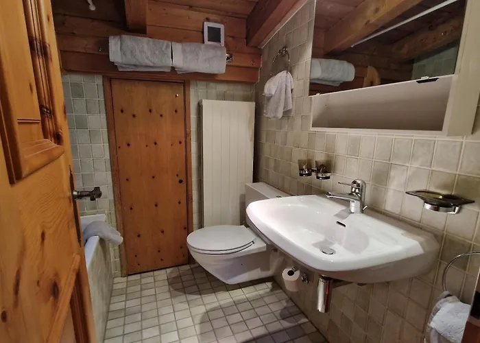 Chesa Bellaval, Haus La Vuolp 2-zimmer-dachwohung