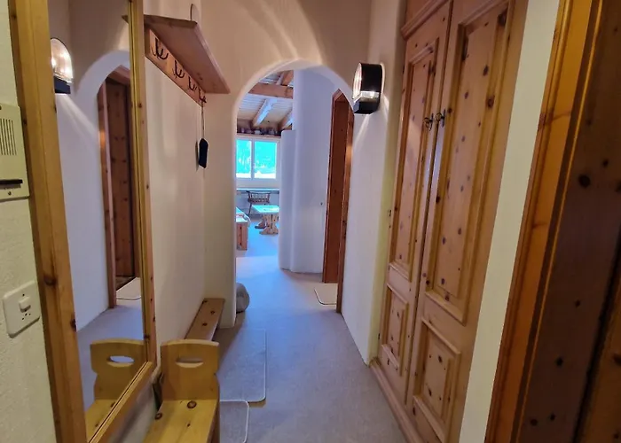 Chesa Bellaval, Haus La Vuolp 2-zimmer-dachwohung * Silvaplana