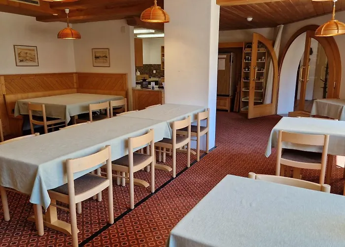 Chesa Bellaval, Haus La Vuolp 2-zimmer-dachwohung Daire