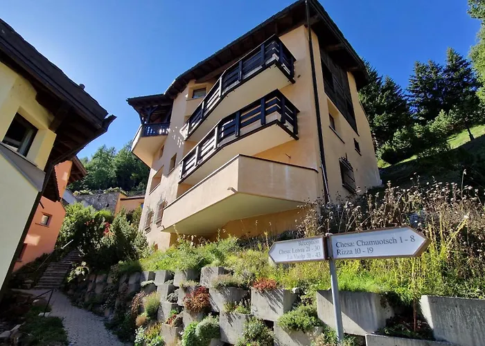 Daire Chesa Bellaval, Haus La Vuolp 2-zimmer-dachwohung Silvaplana