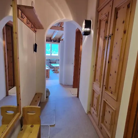 Chesa Bellaval, Haus La Vuolp 2-zimmer-dachwohung * Silvaplana