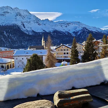 Chesa Bellaval, Haus La Vuolp 2-zimmer-dachwohung Silvaplana